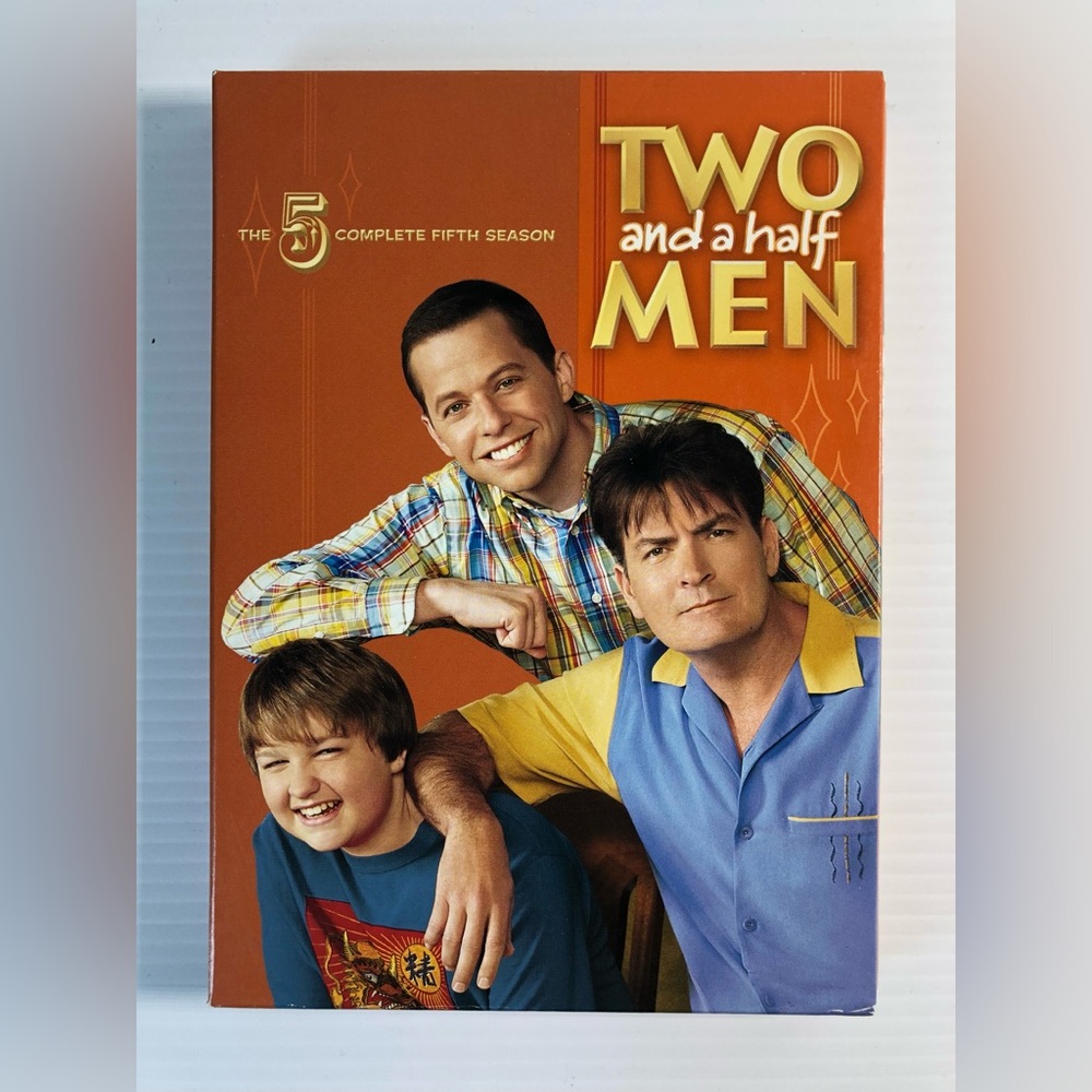 Two and a half Men Season 5 DVD